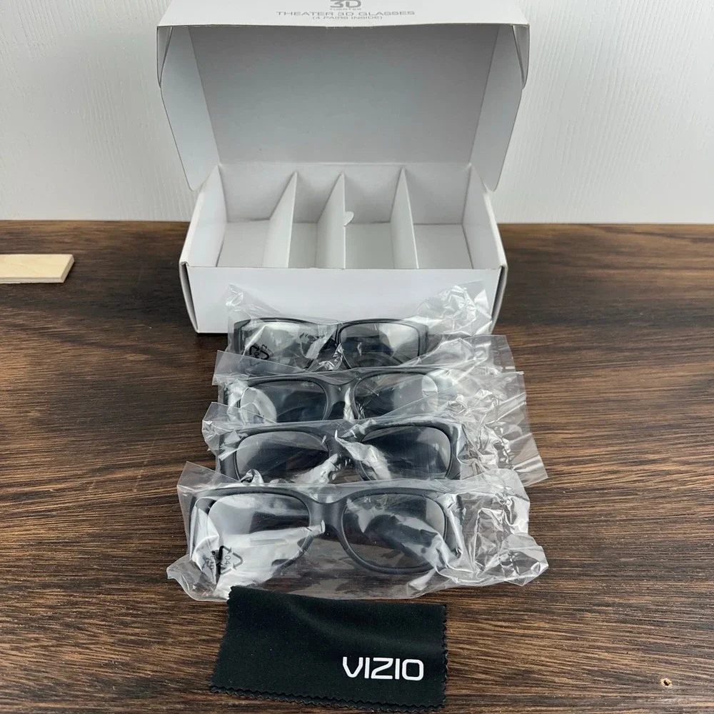 Vizio Theater 3D‎ Glasses 4 Pack Black Passive 3D Eyewear with Cleaning Cloth